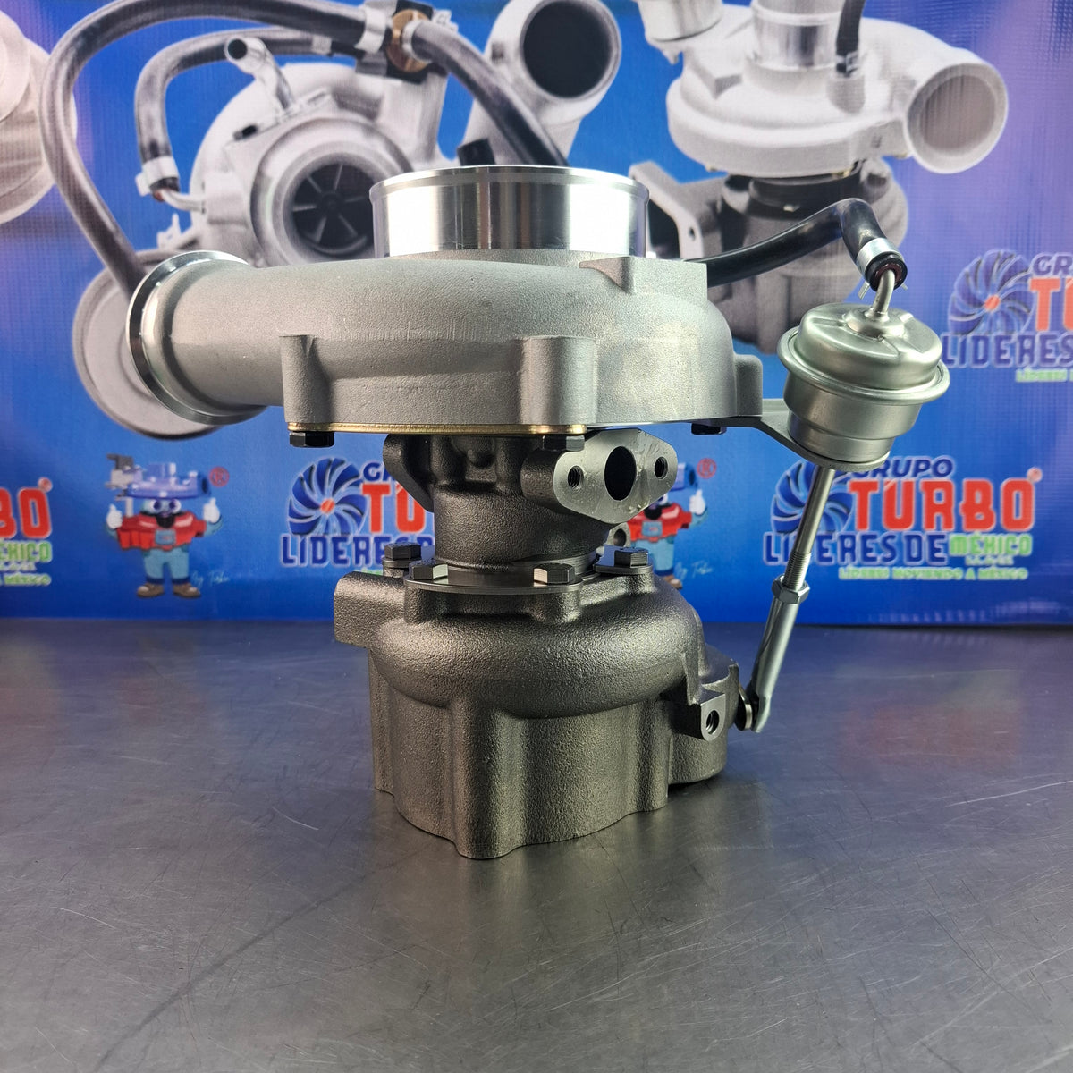 Turbo Nuevo Mercedes Benz K24 TLM K030