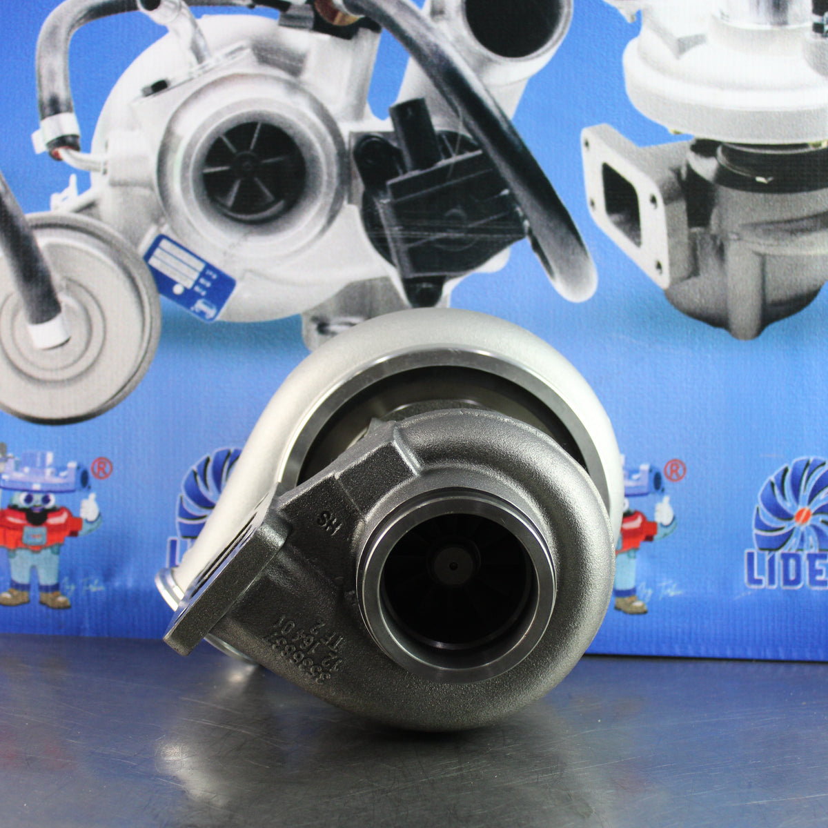 Turbo Nuevo Komatsu HX35 TLM H046