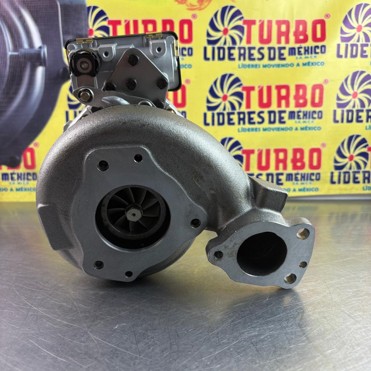 Turbo Nuevo GTA2056VK Dodge Freightliner TLM G143S